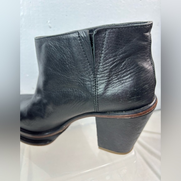 Rachel Comey 9 Genuine Leather Pull On Sleek Platform Ankle Boots in Black - Picture 3 of 10